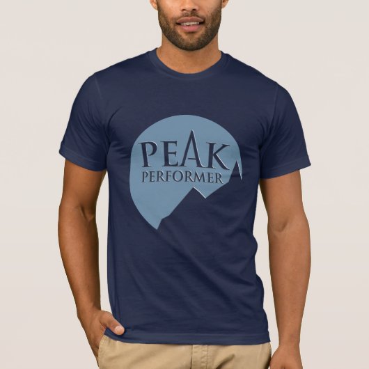 Peak Performer Logo blau auf T - Shirt der Marine (Vorderseite)