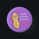 Peanut Birthday Party Niedlich Kids Cartoon Nut Button<br><div class="desc">Diese zauberhaften Vorspeisen zum Thema Erdnuss sind perfekt für einen Nuss-Liebhaber! Ideal für Geburtstage und andere Feiern! Die Erdnuss hat niedliche rosa Herzen und ist ideal für Kinder oder Erwachsene,  die ihren Abschluss aus einer Nussallergie feiern!</div>