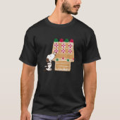 Peanuts Christmas Snoopy Reaching For Candy Cane  T-Shirt (Vorderseite)