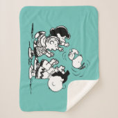 Peanuts Gang Lifting Snoopy Sherpadecke (Vorderseite)