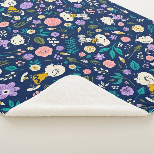 Peanuts In Bloom Pattern Sherpadecke (3/4)