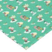 Peanuts Peppermint Träume Schneeflocken Muster Tischdecke (Schrägansicht)