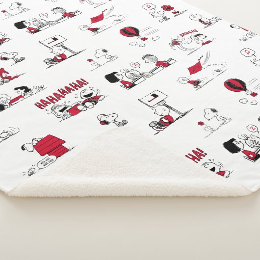 PEANUTS | Rotes und schwarzes Muster Sherpadecke (3/4)