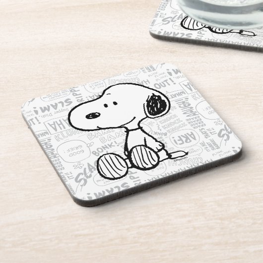 PEANUTS | Snoopie auf Schwarz-weißen Comicen Getränkeuntersetzer (Linke Seite)