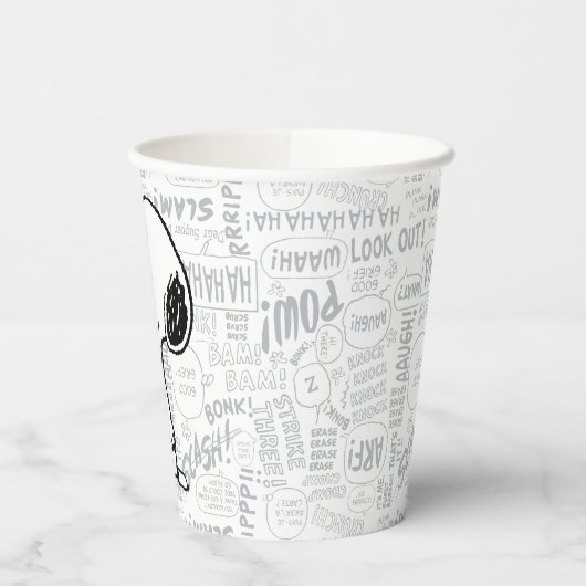 PEANUTS | Snoopie auf Schwarz-weißen Comicen Pappbecher (Links)