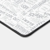 PEANUTS | Snoopie auf Schwarz-weißen Comicen Schreibtischunterlage (Ecke)