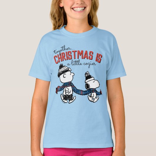 Peanuts | Snoopy & Charlie Brown Winter Scarf T-Shirt (Vorderseite)