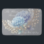 Pearl Blush Powder Blue Hydrangea Wasserfarbe Badematte<br><div class="desc">Elegante Geschenksammlung zum Thema Business mit weichblauen Hydrangeas,  zarten Perlenakzenten und beruflichen Layouts. Perfekt für Corporate Branding,  Dankgebungen und Mitarbeitererkenntnis.</div>