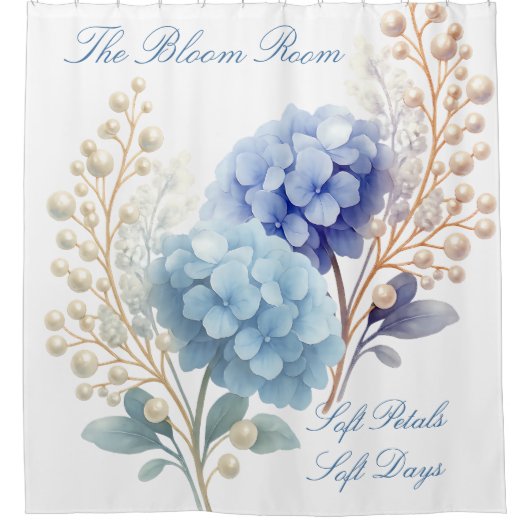 Pearl Blush Powder Blue Hydrangea Wasserfarbe Duschvorhang (Vorderseite)