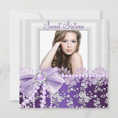 Pearl Bow & Lace Lila Foto Sweet 16 Einladung (Vorderseite)