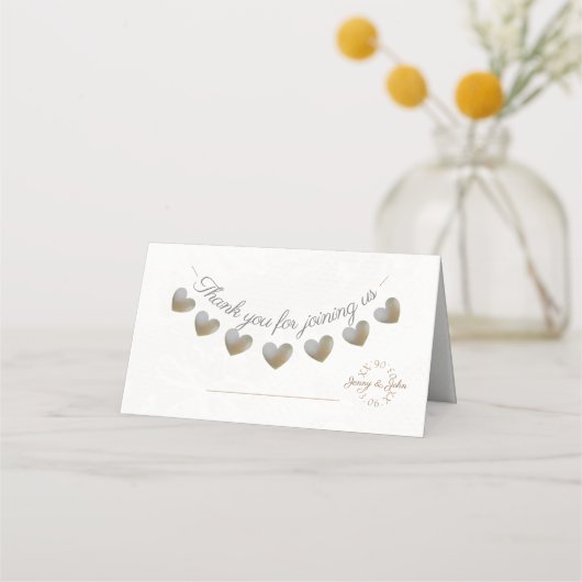 Pearl & Creme Spitzenherz Trauung Platzkarte (Vorderseite)