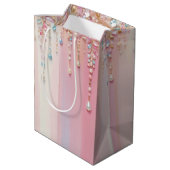 Pearl Dangle und Pastellstreifen Mittlere Geschenktüte (Rückseite Schrägansicht)