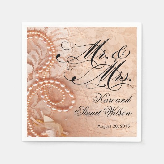 Pearls and Lace Mr. & Mrs. | Pfirsich Serviette (Vorderseite)