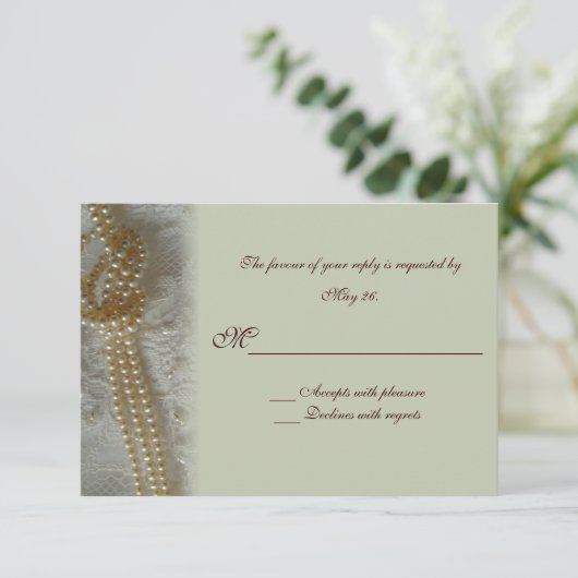 Pearls and Lace RSVP Card (Stehend Vorderseite)