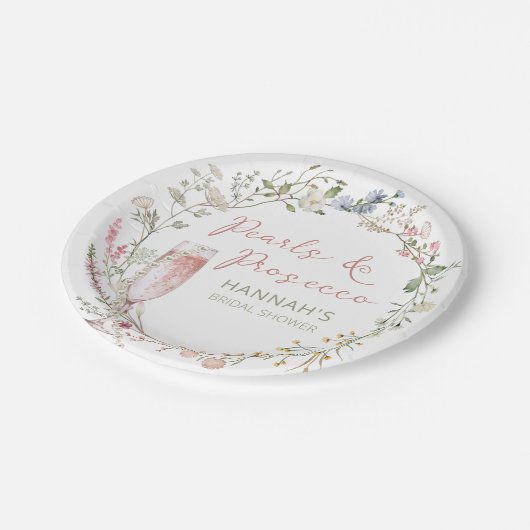 Pearls and Prosecco Wedding Brautparty Pappteller (Schrägansicht)