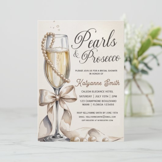 Pearls and Prosecco White Bow Bridal Shower  Einladung (Stehend Vorderseite)