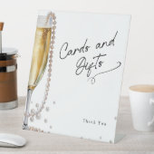 Pearls und Prosecco minimal Moderne Karten Sockelschild (In Situ)