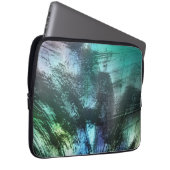 Pearly rock Textur in blauem Zyan bis silvery grau Laptopschutzhülle (Vorne Rechts)