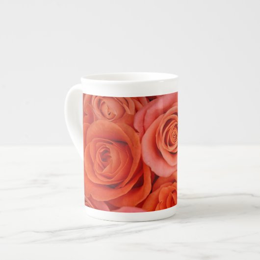 Pechorange-Tee-Rose Porzellantasse (Vorderseite Links)