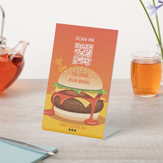 Pedestal Sign – Burger QR Menu Display Sockelschild (In SItu)