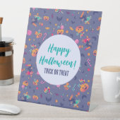 Pedestal Sign Sockelschild (In Situ)