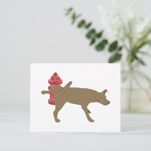 Peeing Dog Postkarte (Stehend Vorderseite)