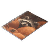 Peekaboo Raccoon Pumpkin Patch Art Notizblock (Linke Seite)