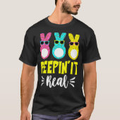 Peepin it Real Happymütter Bunny Egg Hunt T-Shirt (Vorderseite)