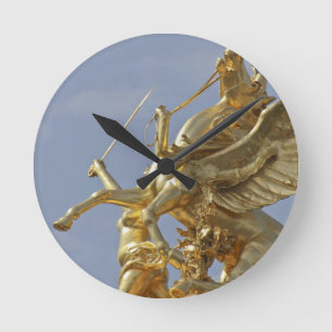 Pegasus-Statue an der Pont Alexander III-Brücke Runde Wanduhr