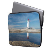Peggy Bucht-Leuchtturm | Kanada Laptopschutzhülle (Vorderseite Links)