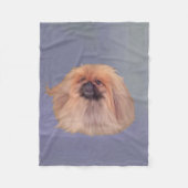 Pekingese Dog on Blue Fleecedecke (Vorderseite)