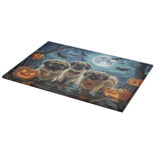 Pekingese Halloween Spooky Schneidebrett (Ecke)