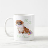 Pekingese ist nicht verwirrt kaffeetasse (Links)