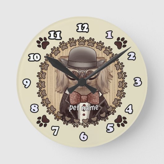 Pekingese mit Brille Uhr (Vorderseite)