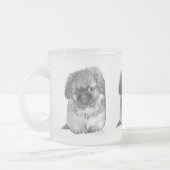 Pekingese Puppy Mattglastasse (Links)