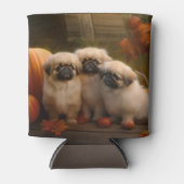 Pekingese Welpe Herbst Delight Pumpen Dosenkühler (Vorderseite)