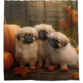 Pekingese Welpe Herbst Delight Pumpen Duschvorhang (Vorderseite)