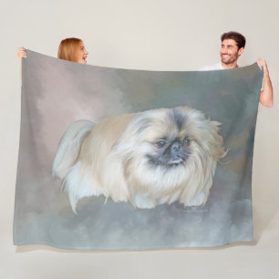 Pekingeser auf Taupe Fleecedecke