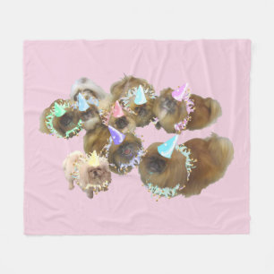 Pekingeser Party Fleecedecke