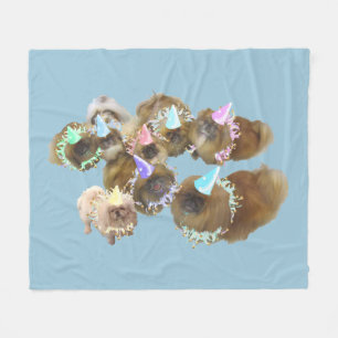 Pekingeser Party Fleecedecke
