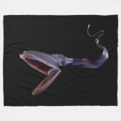 PELICAN EEL FLEECEDECKE (Vorderseite (Horizontal))