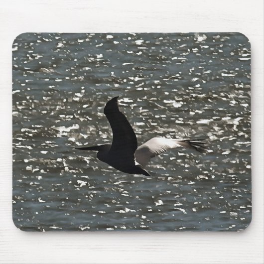 Pelican Flying Over Shimmering Lake Bafa Mousepad (Vorne)