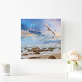 Pelican Patrol Beach Shoreline Quadratische Wanduhr (Zuhause)