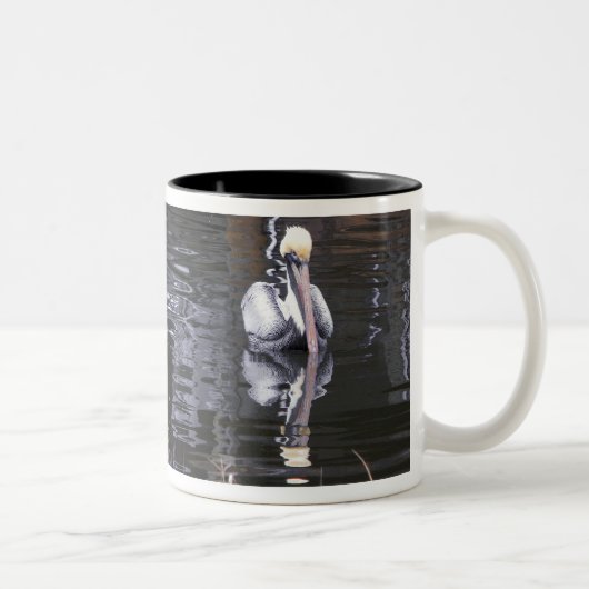 Pelican Reflection Zweifarbige Tasse (Rechts)