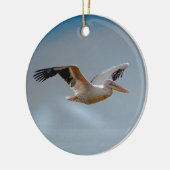 Pelikan im Flug Keramik Ornament (Links)
