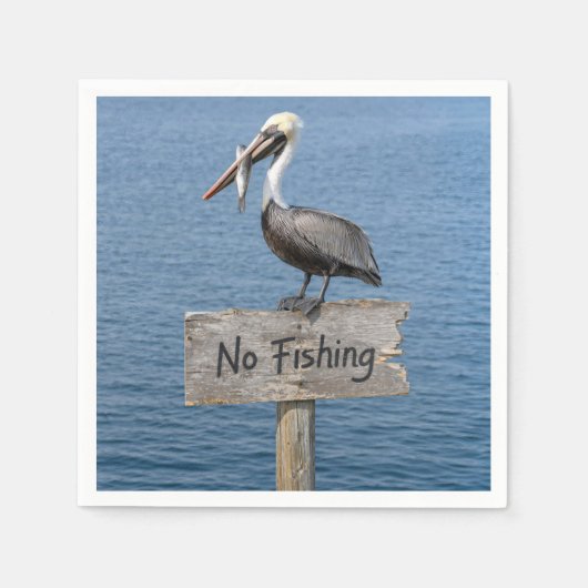 Pelikan mit Fisch auf einem Schild "Fischen verbot Serviette (Vorderseite)