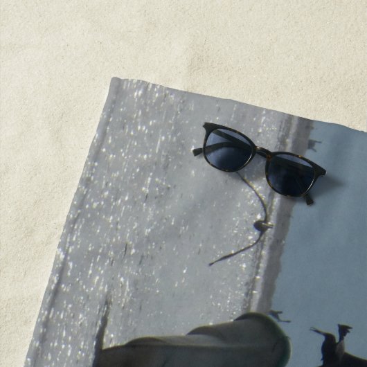 Pelikane um Fischerboote Strandtuch (Beispiel)