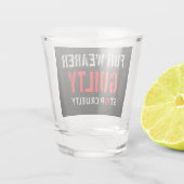 Pelzträger schuldig schnapsglas (Rückseite)