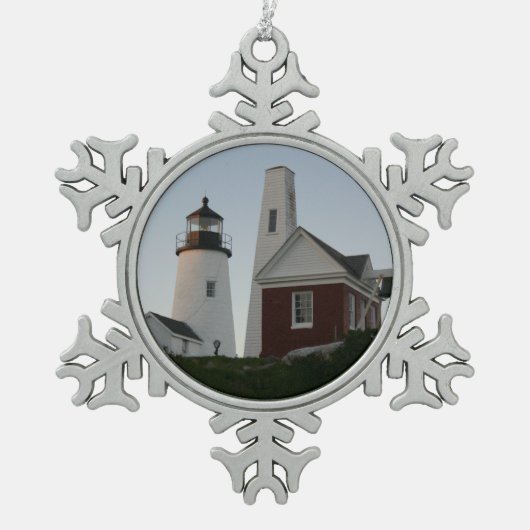 Pemaquid Point Light & Bell House Schneeflocken Zinn-Ornament (Vorderseite)