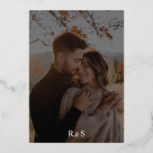 Pen Script Minimal Calligraphy White Foto Wedding Folieneinladung (Rückseite)